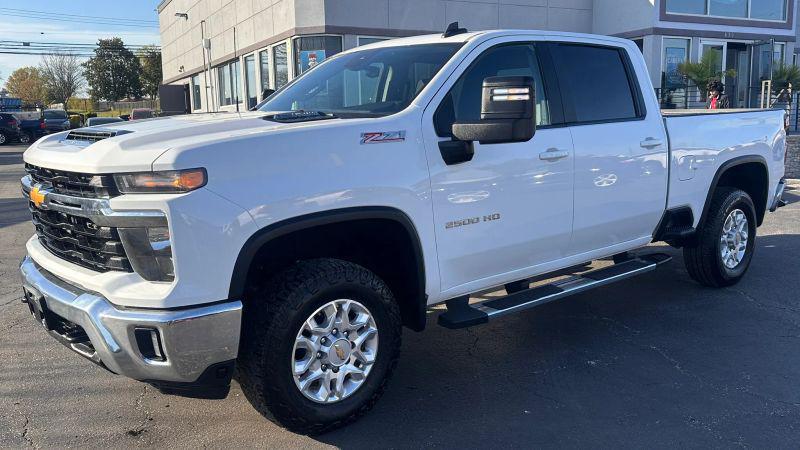 2024 Chevrolet Silverado 2500HD 4WD Crew Cab Standard Bed LT for sale in Baltimore, MD