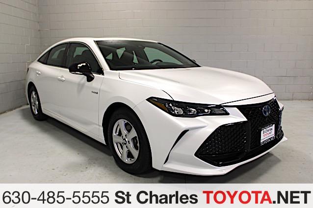 2020 Toyota Avalon XSE Hybrid's photo