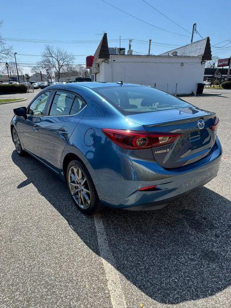 2018 Mazda Mazda3 Grand Touring
