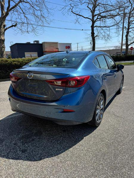 2018 Mazda Mazda3 Grand Touring