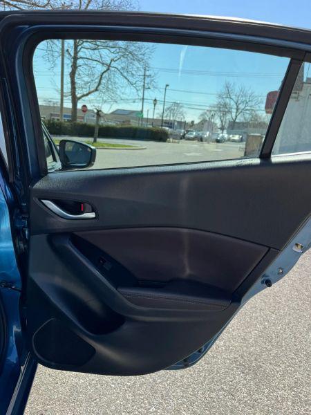 2018 Mazda Mazda3 Grand Touring