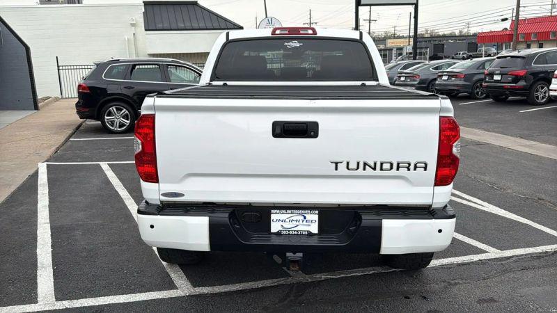 2019 Toyota Tundra SR5 5.7L V8