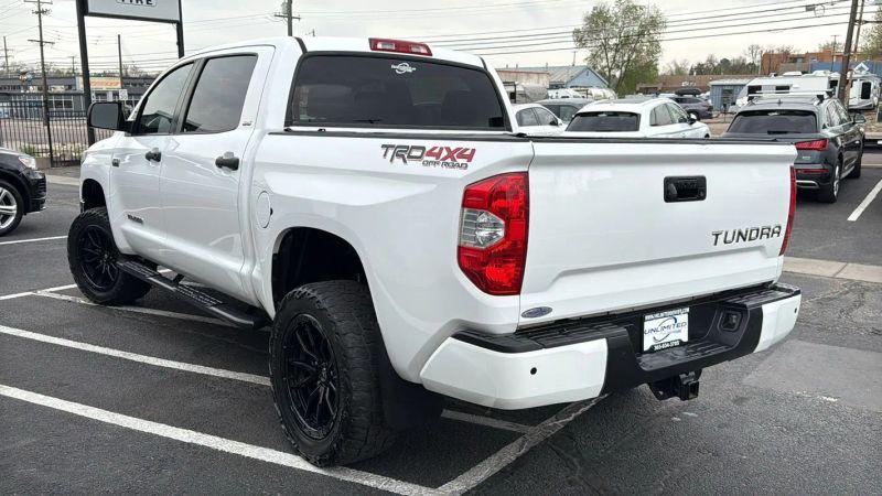 2019 Toyota Tundra SR5 5.7L V8