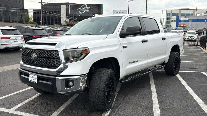 2019 Toyota Tundra SR5 5.7L V8