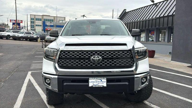 2019 Toyota Tundra SR5 5.7L V8