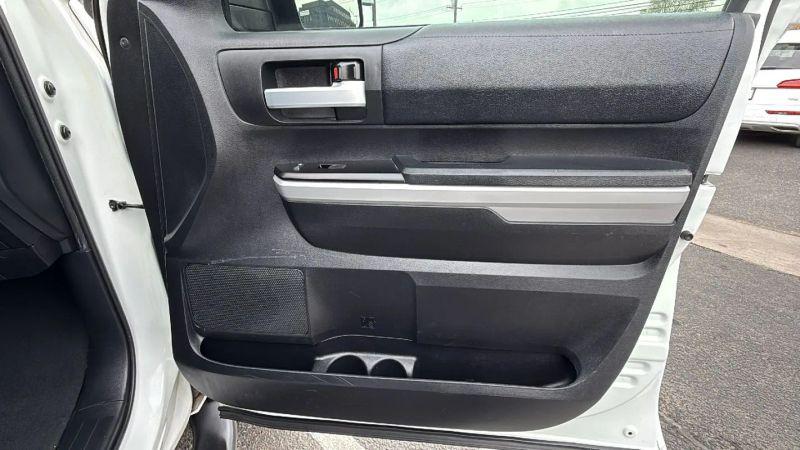 2019 Toyota Tundra SR5 5.7L V8