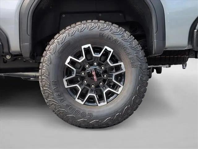 2026 GMC Sierra 2500HD Crew Cab, Standard Bed, AT4X, 4WD