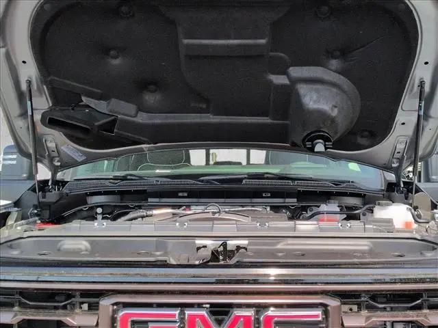 2026 GMC Sierra 2500HD Crew Cab, Standard Bed, AT4X, 4WD