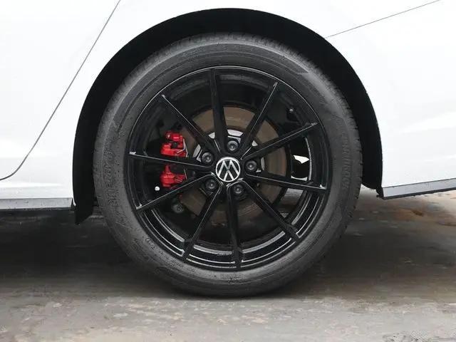 2026 Volkswagen Jetta GLI Autobahn