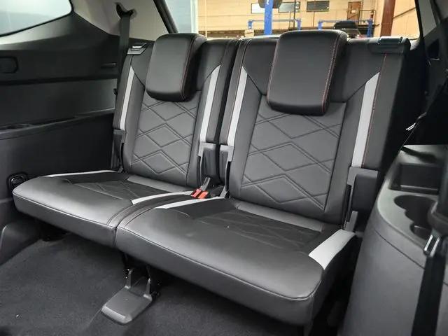 2026 Volkswagen Atlas Peak Edition