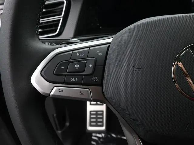 2026 Volkswagen Atlas Peak Edition