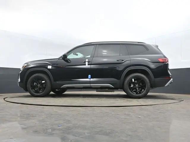 2026 Volkswagen Atlas Peak Edition