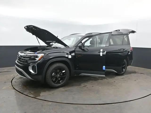 2026 Volkswagen Atlas Peak Edition