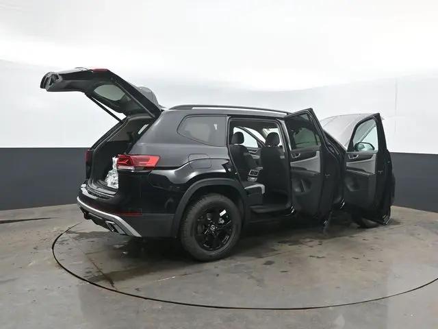 2026 Volkswagen Atlas Peak Edition