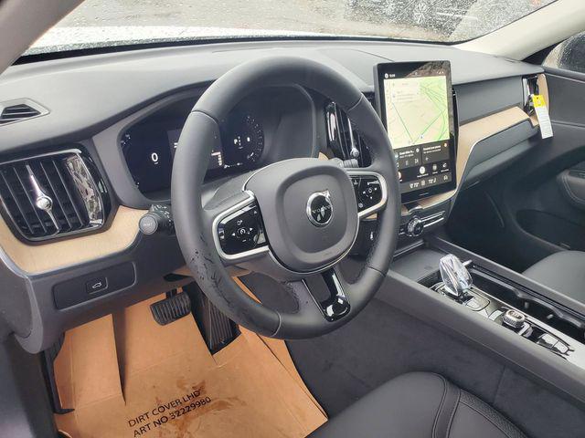 2026 Volvo XC60 B5 Core