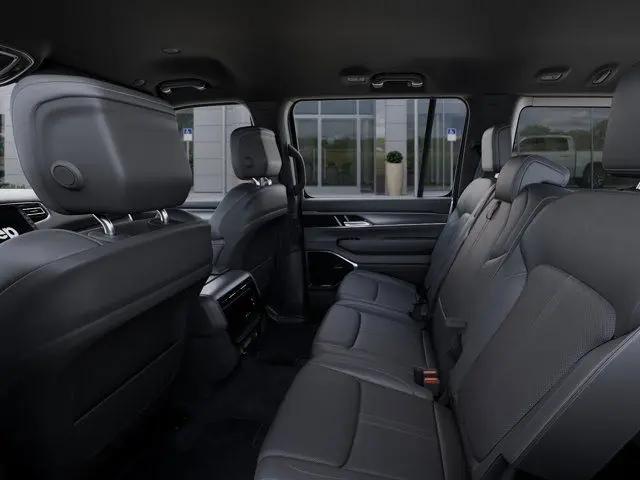 2026 Jeep Grand Wagoneer 4x4