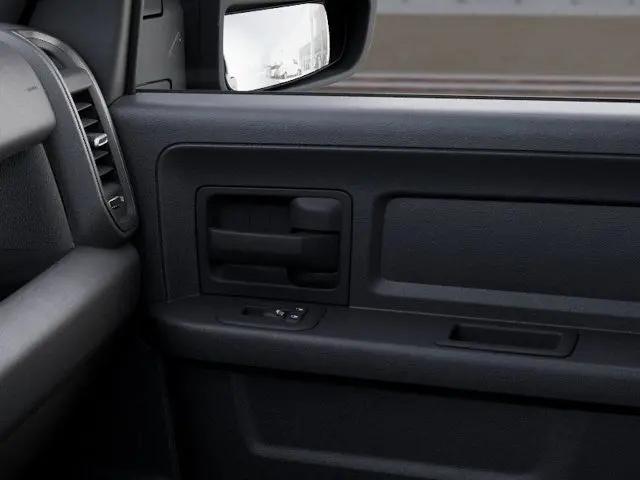 2026 Ram 3500 Tradesman Crew Cab 4x4 6'4" Box