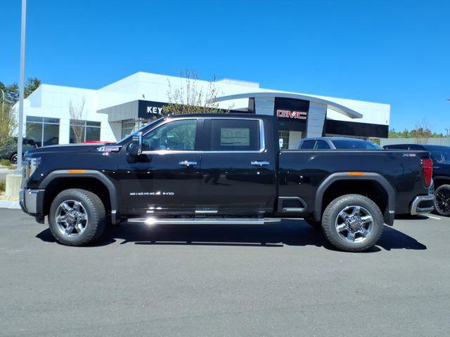 2026 GMC Sierra 2500HD Crew Cab, Standard Bed, SLT, 4WD