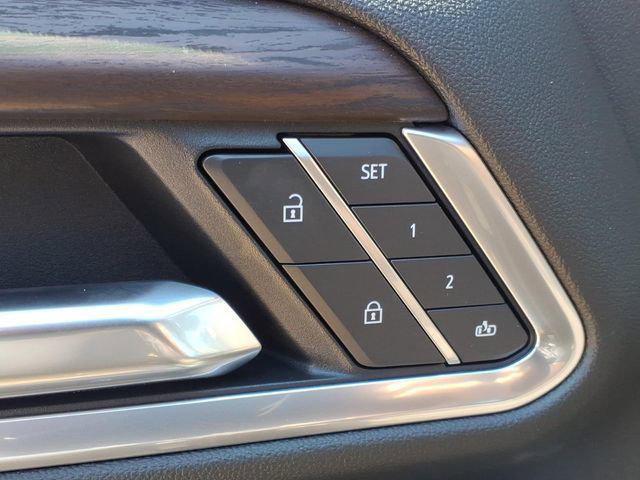 2026 GMC Sierra 2500HD Crew Cab, Standard Bed, SLT, 4WD