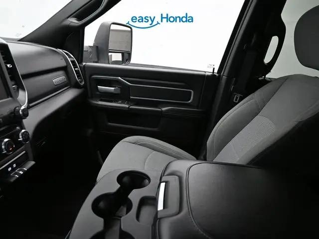 2024 Ram 2500 Big Horn Crew Cab 4x4 6'4" Box