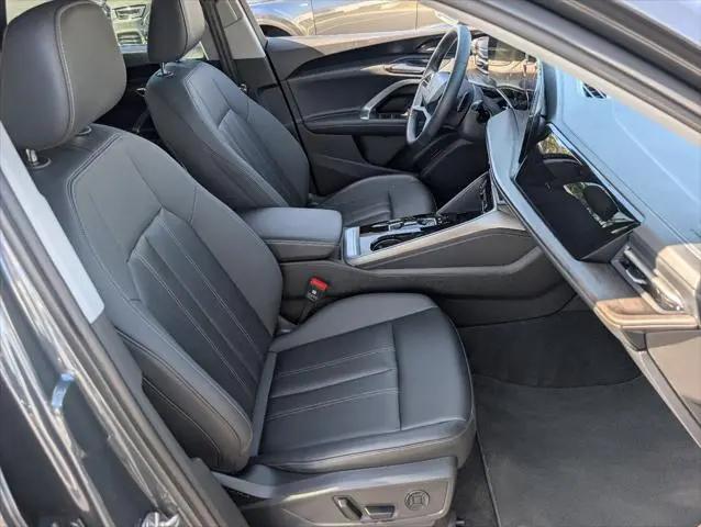 2025 Audi Q5 Premium Plus TFSI quattro S tronic