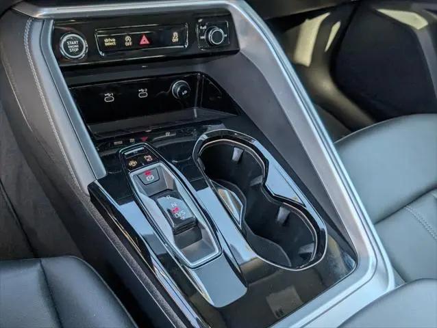 2025 Audi Q5 Premium Plus TFSI quattro S tronic