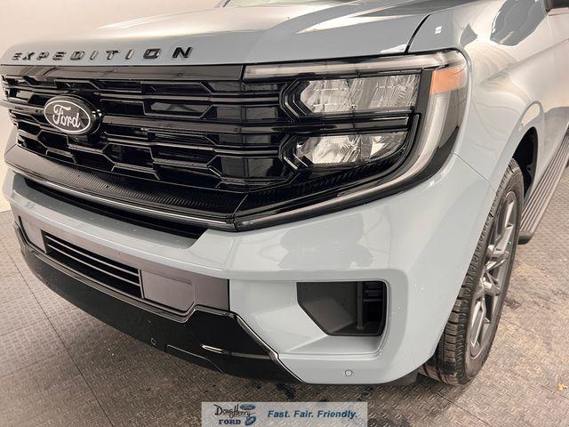 2026 Ford Expedition Max Platinum MAX