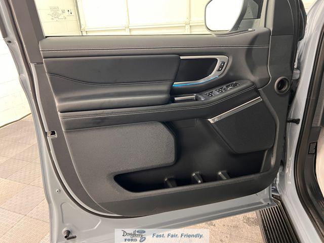 2026 Ford Expedition Max Platinum MAX
