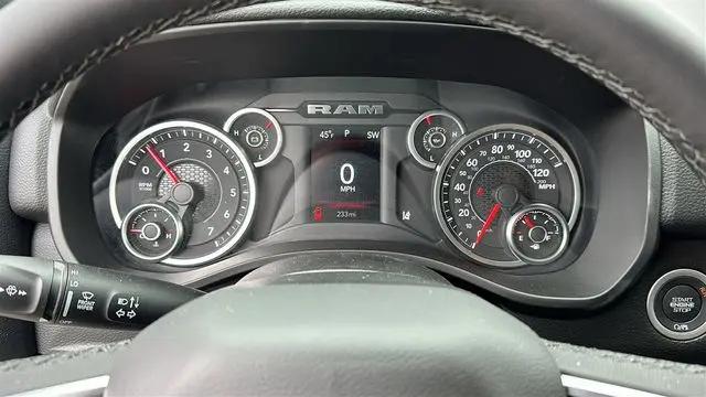 2026 Ram 1500 Big Horn Crew Cab 4x4 57 Box