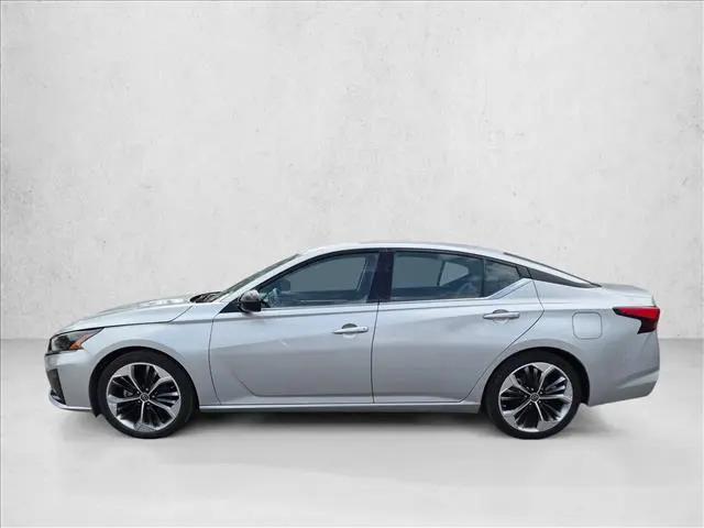2024 Nissan Altima SR FWD