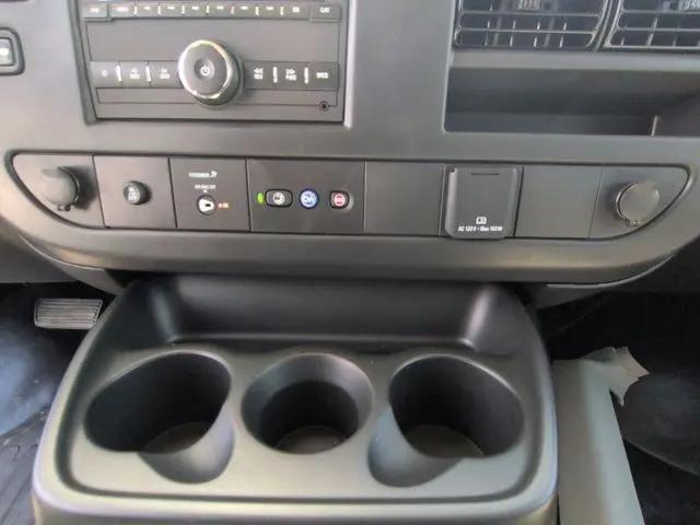 2025 Chevrolet Express Cargo Van RWD 3500 Extended Wheelbase WT