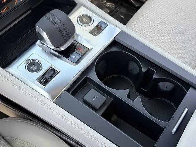 2026 Jaguar F-PACE R-Dynamic S P400 AWD Automatic