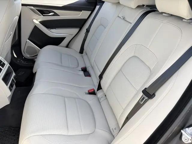 2026 Jaguar F-PACE R-Dynamic S P400 AWD Automatic