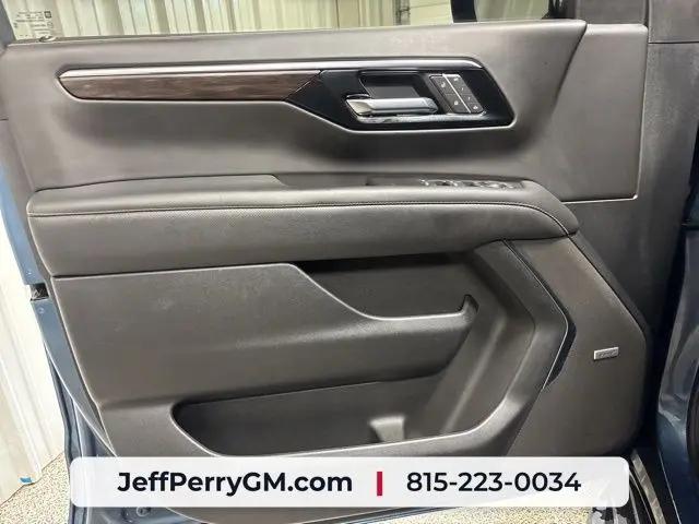 2025 Chevrolet Tahoe 4WD Premier