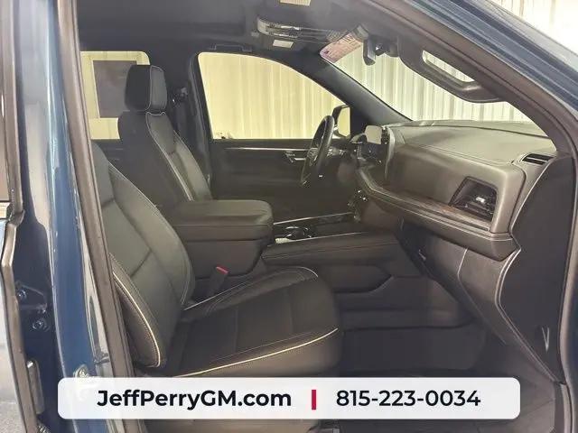 2025 Chevrolet Tahoe 4WD Premier