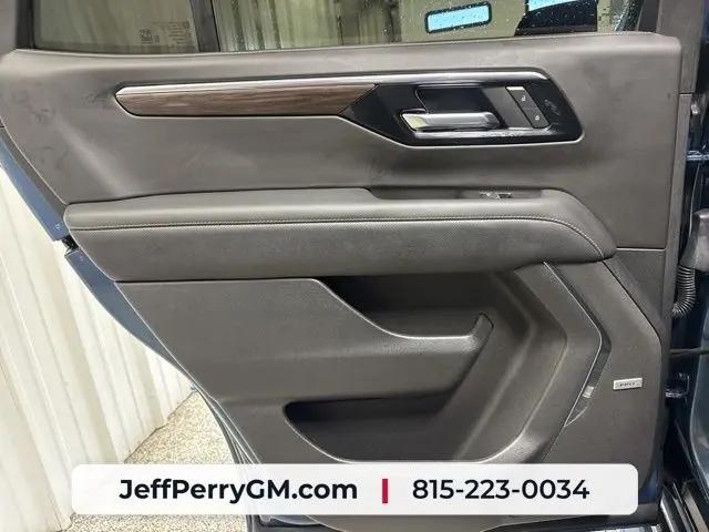 2025 Chevrolet Tahoe 4WD Premier