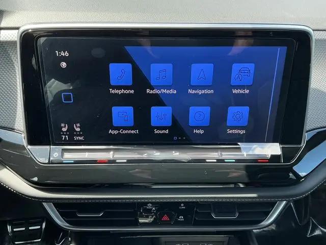 2026 Volkswagen Atlas Cross Sport SEL Premium R-Line