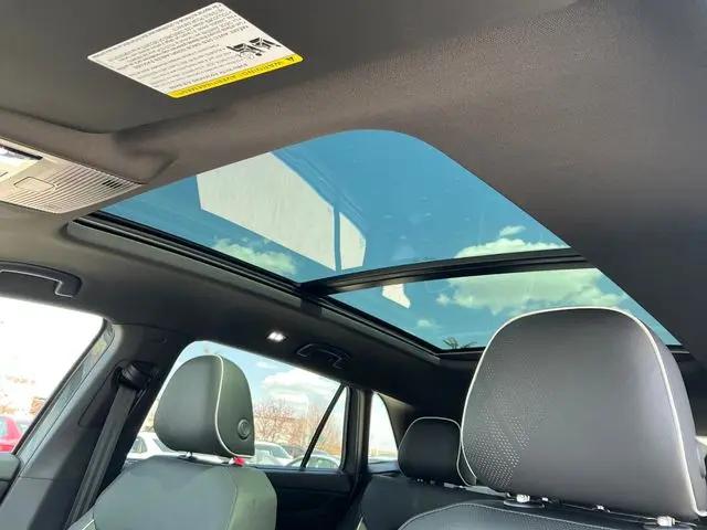 2026 Volkswagen Atlas Cross Sport SEL Premium R-Line