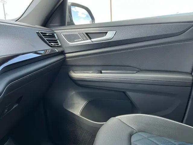 2026 Volkswagen Atlas Cross Sport SEL Premium R-Line