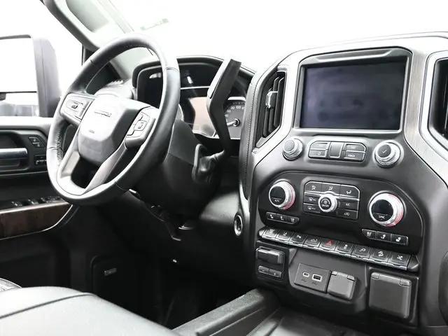 2023 GMC Sierra 2500HD Denali