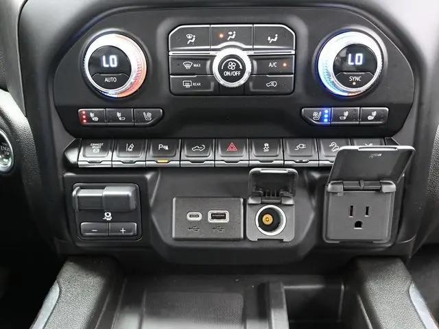 2023 GMC Sierra 2500HD Denali