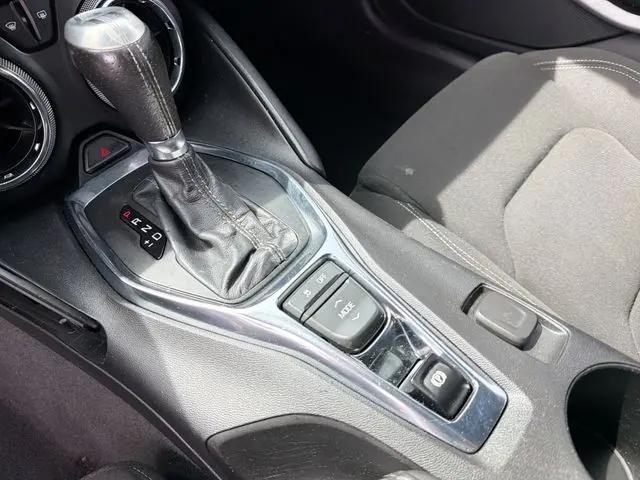 2021 Chevrolet Camaro RWD Coupe LT1