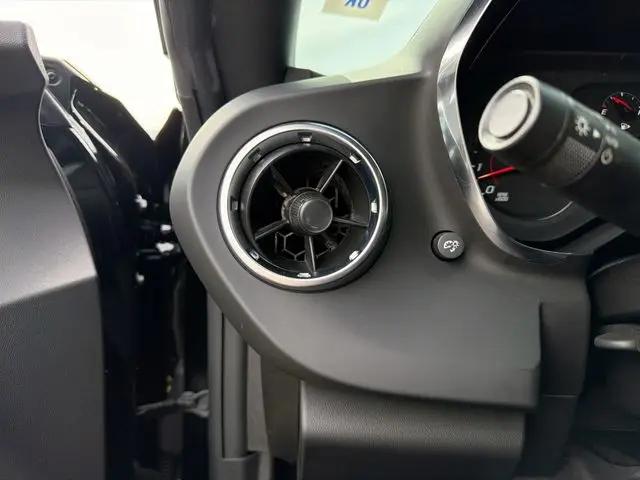 2021 Chevrolet Camaro RWD Coupe LT1