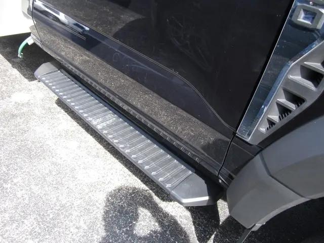 2024 Ford F-550 XL