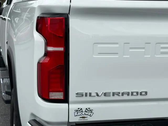 2026 Chevrolet Silverado 2500HD Crew Cab, Standard Bed, High Country, 4WD