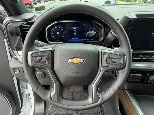 2026 Chevrolet Silverado 2500HD Crew Cab, Standard Bed, High Country, 4WD