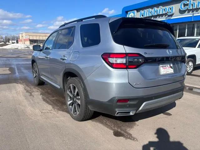 2025 Honda Pilot Touring