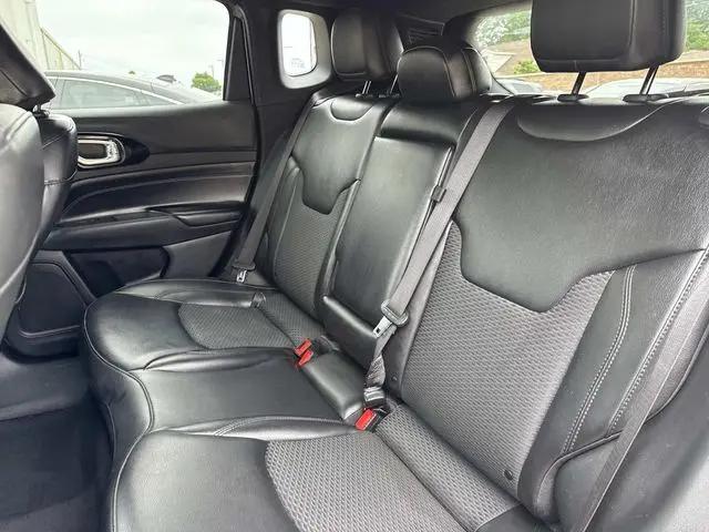 2022 Jeep Compass Altitude FWD