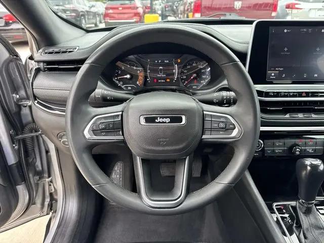 2022 Jeep Compass Altitude FWD