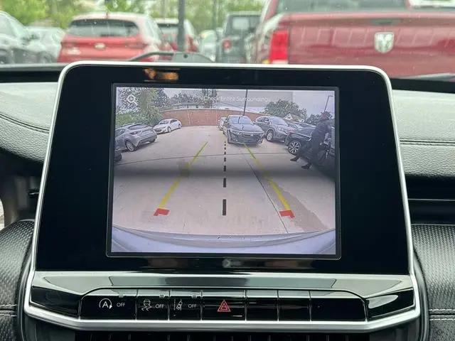 2022 Jeep Compass Altitude FWD